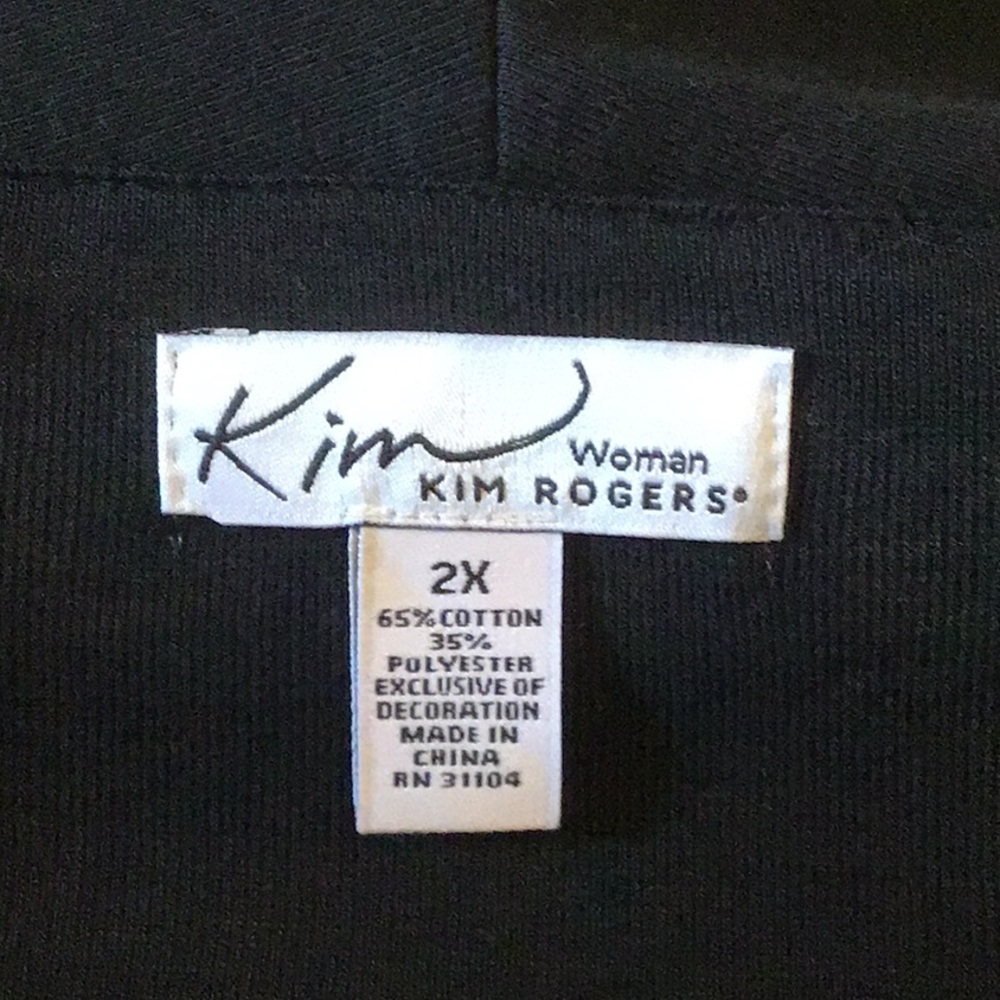 2X Kim Rogers Woman with Detailed Collar. - Picture 4 of 5
